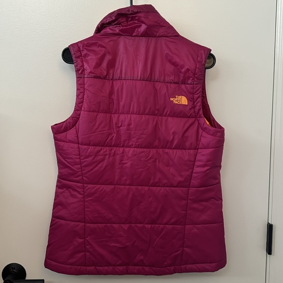 North Face Quilted Vest - Picture 2 of 3